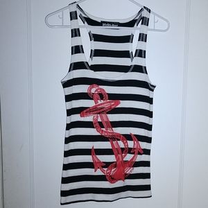 Nwot pinky star rubbed tank